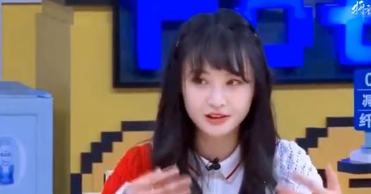 阿伟爆料邓倩照片高清视频,细节揭秘引网友热议